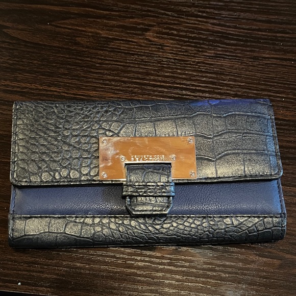 Kenneth Cole Reaction Black Croc-Embossed Clutch - Picture 1 of 1
